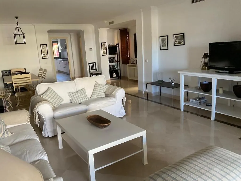 Sotogrande Precioso Apartamento contacts
